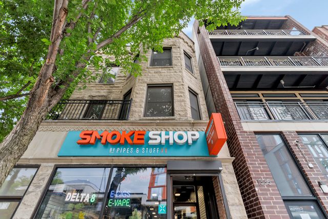 1333 W Taylor Street 2, Chicago, IL 60607