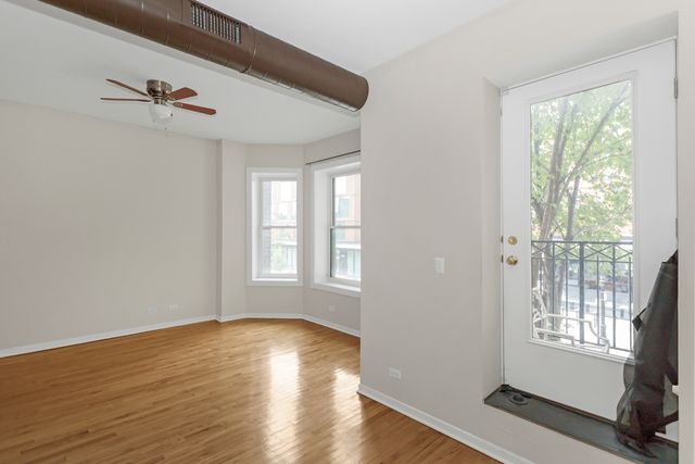 1333 W Taylor Street 2, Chicago, IL 60607