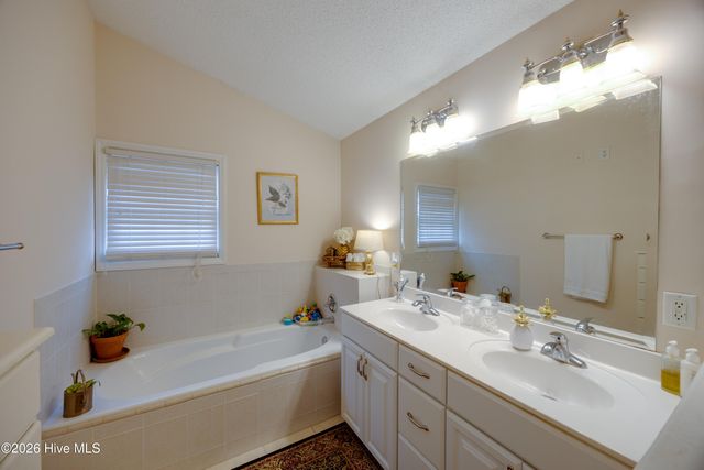 307 Alderson Road, Washington, NC 27889
