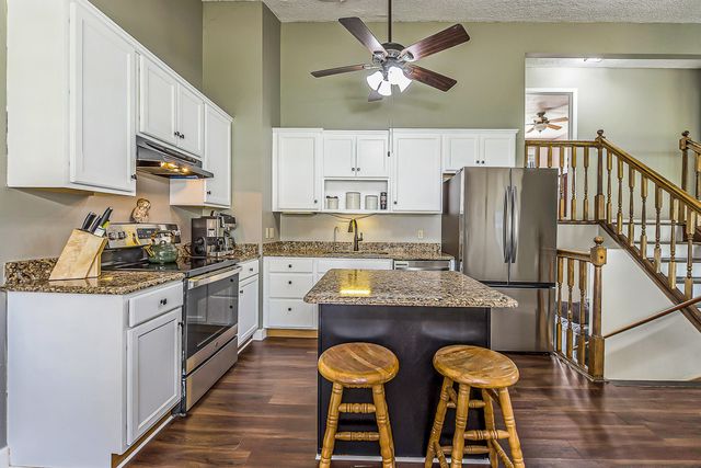 308 Oak Tree Drive, Clinton Vllg, MI 49236