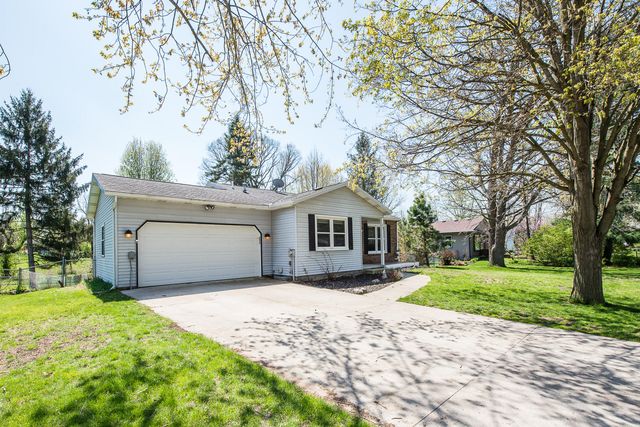 308 Oak Tree Drive, Clinton Vllg, MI 49236