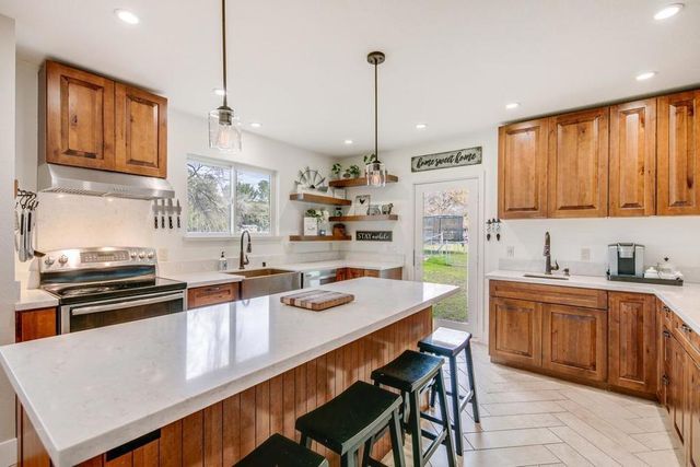 2015 Trumar Lane, Gilroy, CA 95020