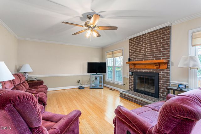 30 Kingston Court, Gibsonville, NC 27249