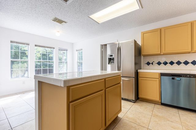 491 Emerald Fields LN, Kyle, TX 78640
