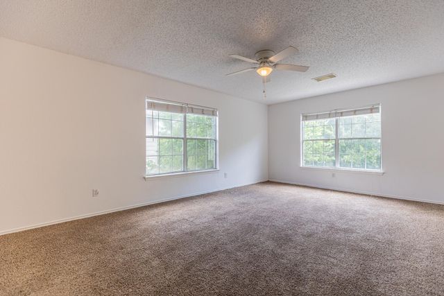 491 Emerald Fields LN, Kyle, TX 78640