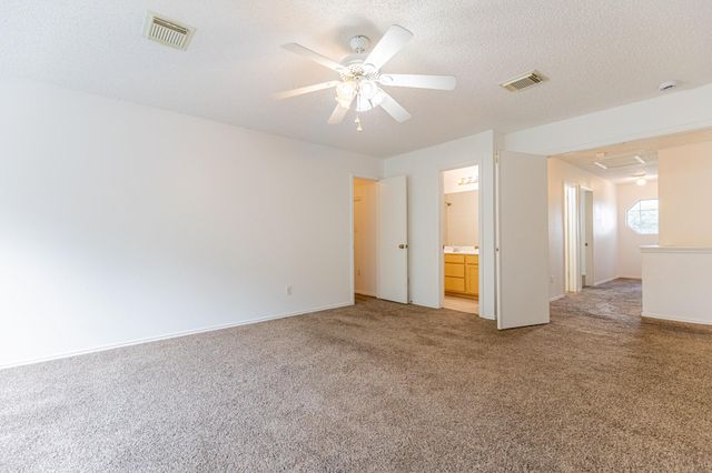 491 Emerald Fields LN, Kyle, TX 78640