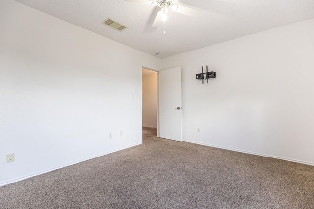491 Emerald Fields LN, Kyle, TX 78640