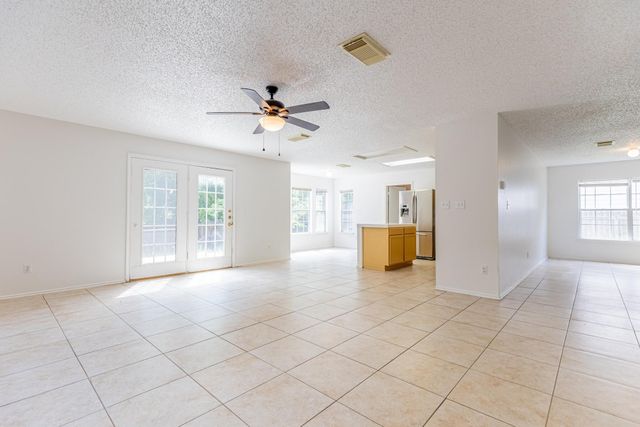 491 Emerald Fields LN, Kyle, TX 78640