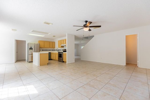 491 Emerald Fields LN, Kyle, TX 78640