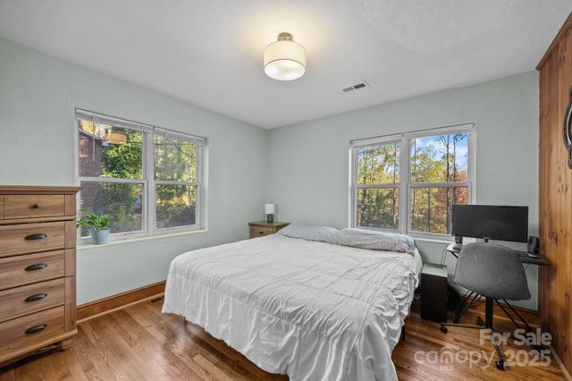 2312 Greater Druid Hills Boulevard, Hendersonville, NC 28791