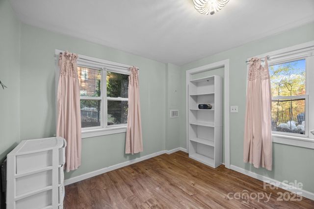 2312 Greater Druid Hills Boulevard, Hendersonville, NC 28791