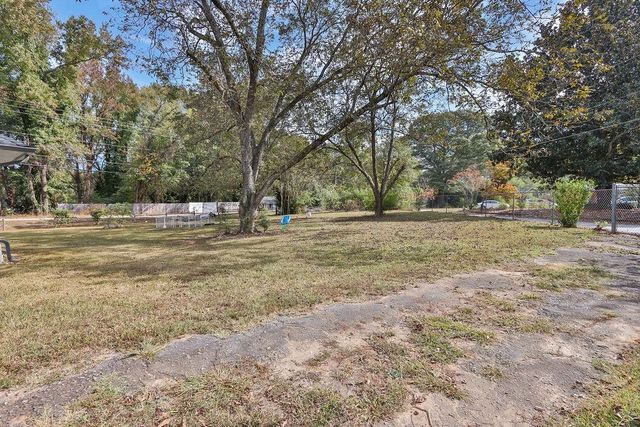 5599 Redan Circle, Stone Mountain, GA 30088