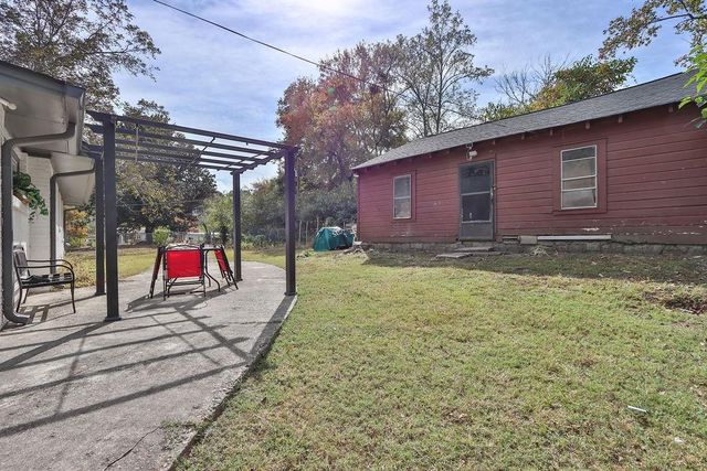 5599 Redan Circle, Stone Mountain, GA 30088