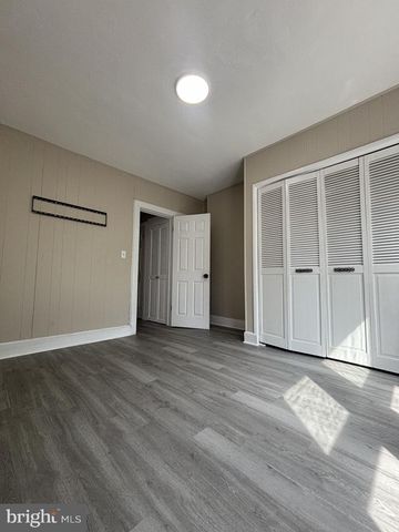1408 STUYVESANT AVE, Trenton, NJ 08618