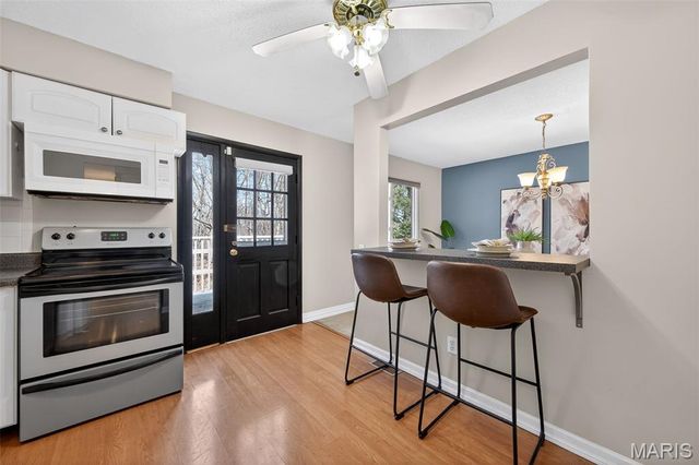 11953 Meadow Run Court, Maryland Heights, MO 63043