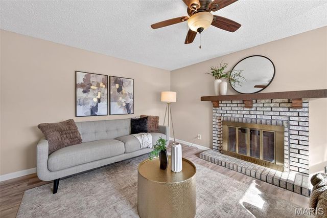 11953 Meadow Run Court, Maryland Heights, MO 63043