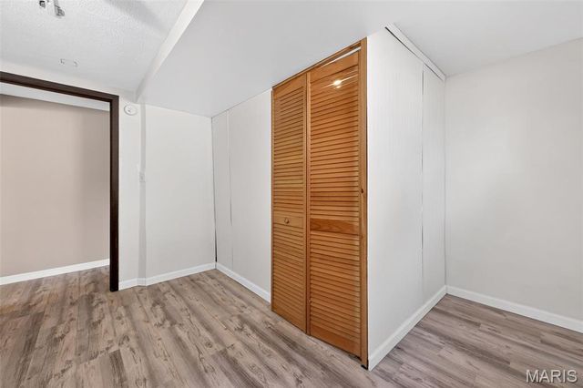 11953 Meadow Run Court, Maryland Heights, MO 63043