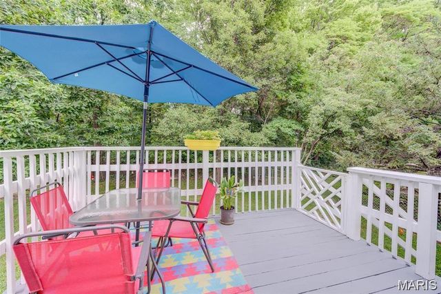 11953 Meadow Run Court, Maryland Heights, MO 63043