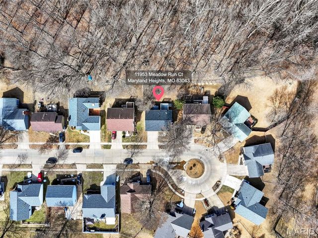 11953 Meadow Run Court, Maryland Heights, MO 63043