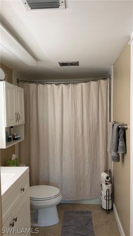 1724 Pine Valley DR 202, Fort Myers, FL 33907