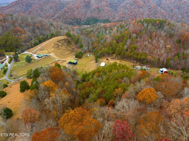 Broken Valley Rd, Thorn Hill, TN 37881