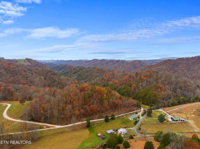 Broken Valley Rd, Thorn Hill, TN 37881