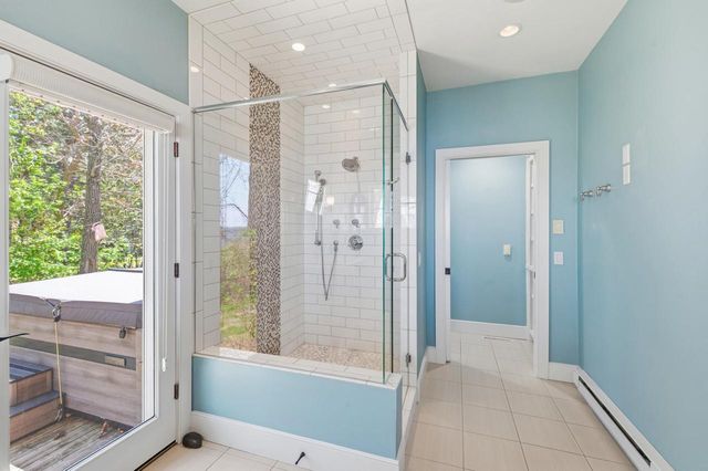 4535 POINT COMFORT LANE, Green Bay, WI 54311