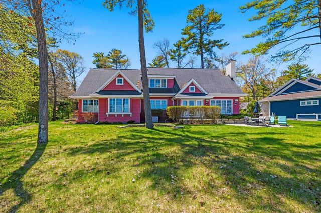 4535 POINT COMFORT LANE, Green Bay, WI 54311