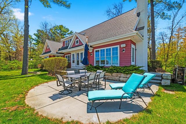 4535 POINT COMFORT LANE, Green Bay, WI 54311