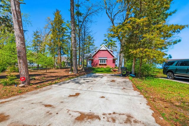 4535 POINT COMFORT LANE, Green Bay, WI 54311