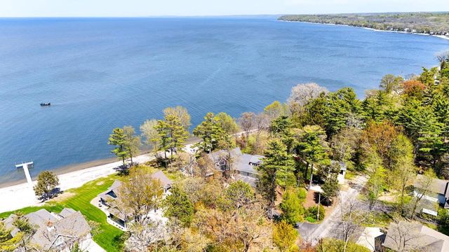 4535 POINT COMFORT LANE, Green Bay, WI 54311