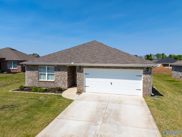 114 Domingues Avenue, Meridianville, AL 35759