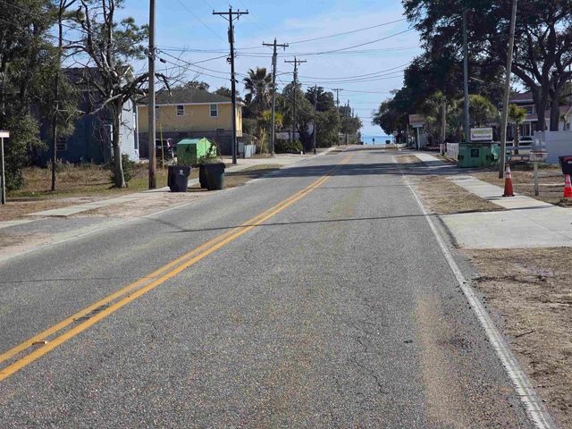708 S 31st Ave. S, Atlantic Beach, SC 29582