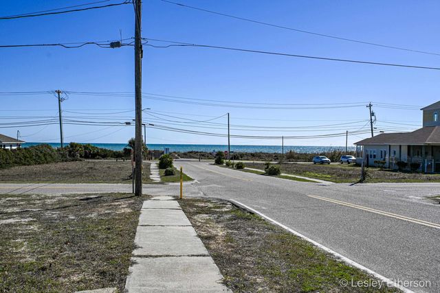 708 S 31st Ave. S, Atlantic Beach, SC 29582
