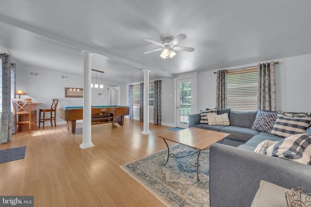 37 SKEET RD, Medford, NJ 08055