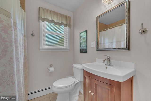 37 SKEET RD, Medford, NJ 08055