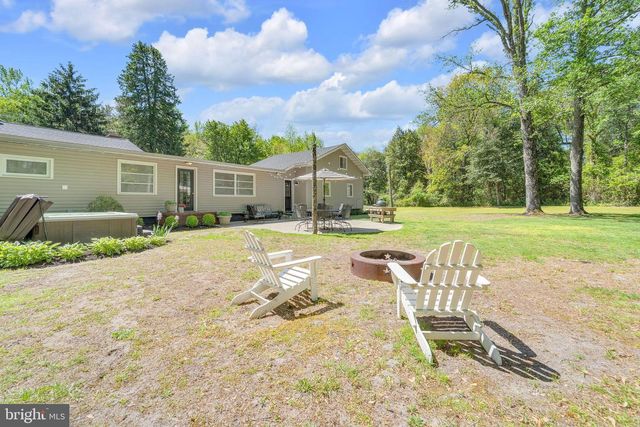 37 SKEET RD, Medford, NJ 08055