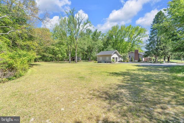 37 SKEET RD, Medford, NJ 08055
