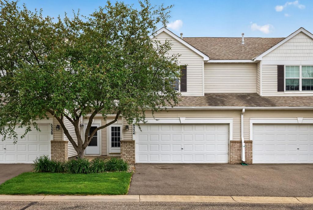 6524 154th Street W 107, Apple Valley, MN 55124 — exterior