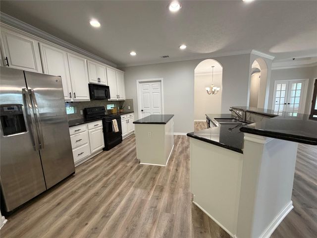 14 Dardenelle Ct, Conroe, TX 77382