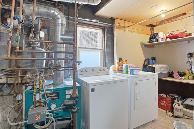 44 Clearwater Road, Highland, NY 12528