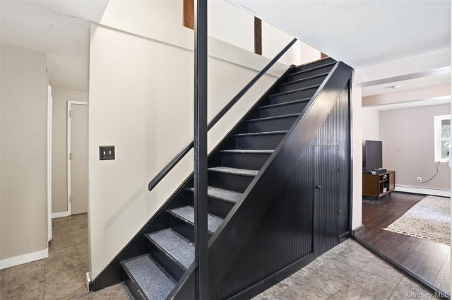 44 Clearwater Road, Highland, NY 12528