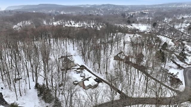 44 Clearwater Road, Highland, NY 12528