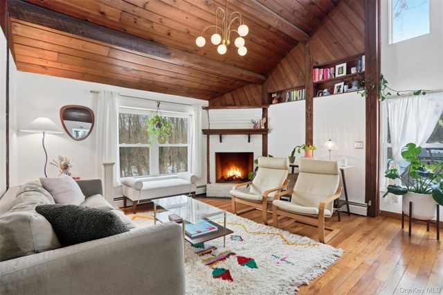 44 Clearwater Road, Highland, NY 12528