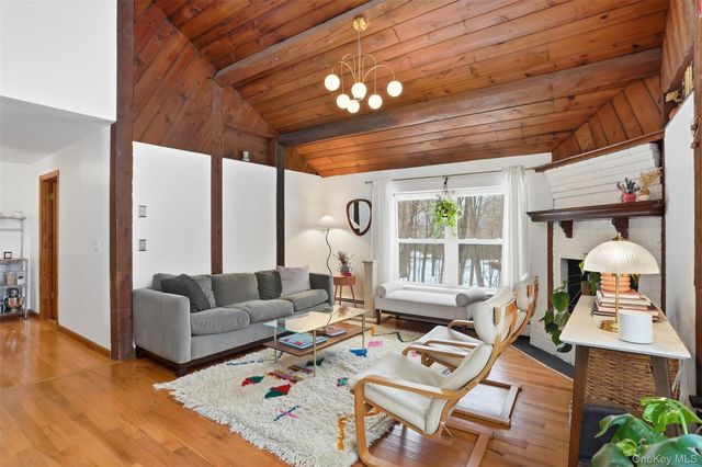 44 Clearwater Road, Highland, NY 12528