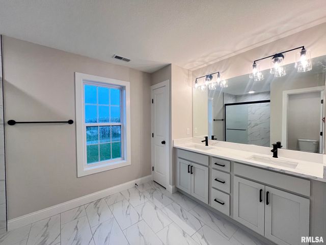 6304 W CROSSWYND Court, Edwards, IL 61528