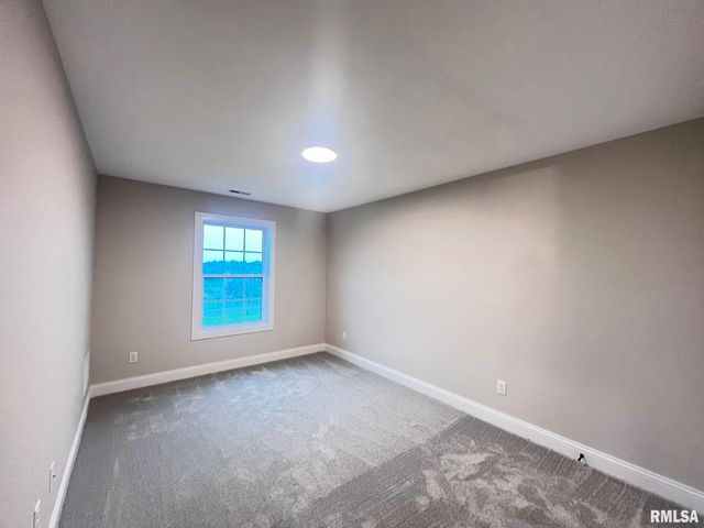 6304 W CROSSWYND Court, Edwards, IL 61528