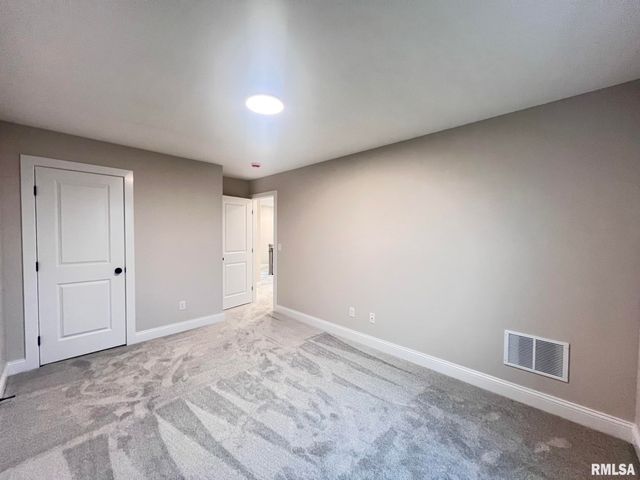 6304 W CROSSWYND Court, Edwards, IL 61528