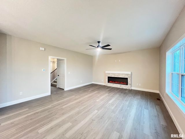 6304 W CROSSWYND Court, Edwards, IL 61528