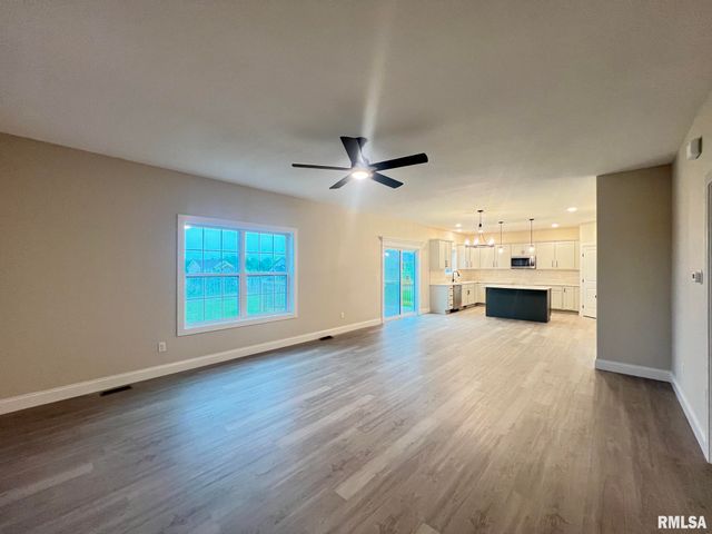 6304 W CROSSWYND Court, Edwards, IL 61528